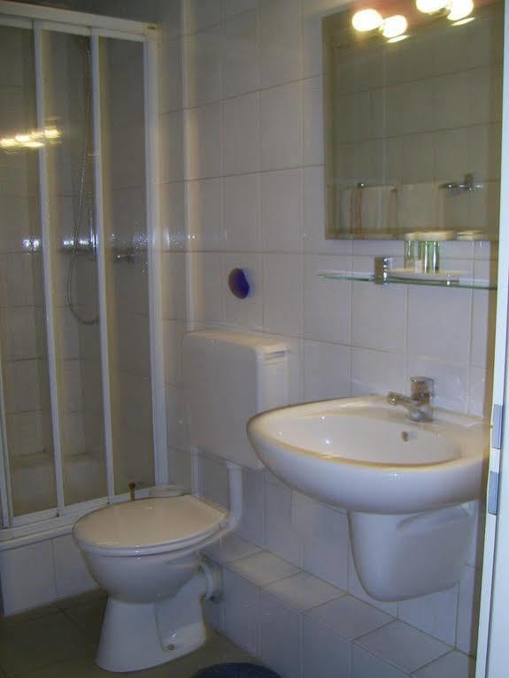 Waldpension Bielefeld Luaran gambar